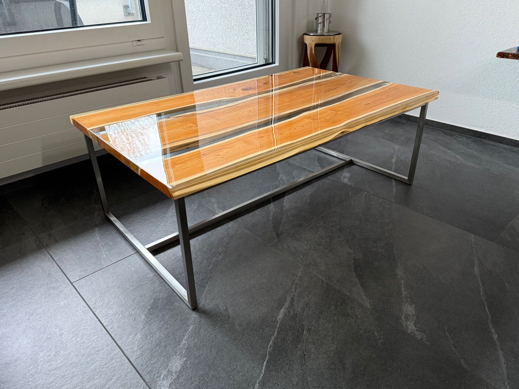 Tavoli: Handgemachter Couchtisch – Nuovo e nell'imballaggio originale da amriswil venduto da danihgt 1