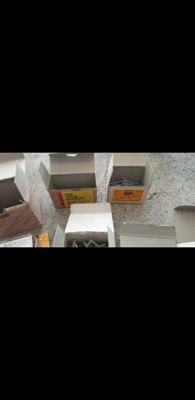 Ferramenta: Lot de rivets – Usato da St-Sulpice VD venduto da Miwix 4