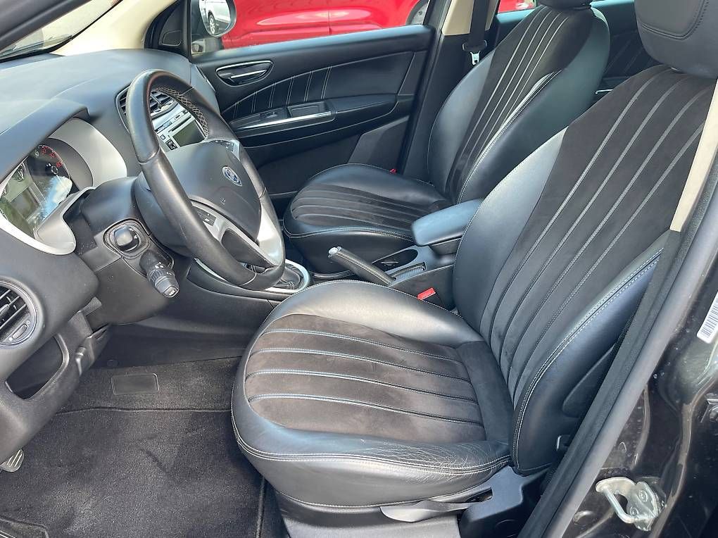 Lancia Autos: LANCIA Delta 1.4 Turbo-Jet – Gebraucht aus Bülach von Nbosshard 7