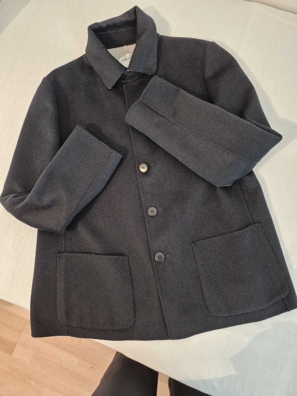 Armani Giacche:  Veste ARMANI 48 – Nuovo (secondo la descrizione) da Bern venduto da dasgesuchtobjekt 1