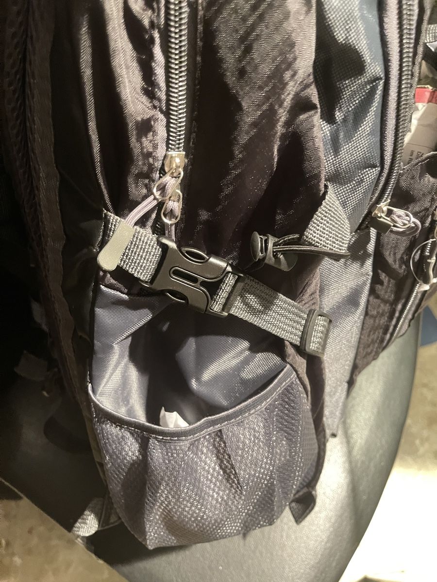 Zaini: Multifunktionaler Wanderrucksack – Nuovo (secondo la descrizione) da Trimbach venduto da Alessia75 2