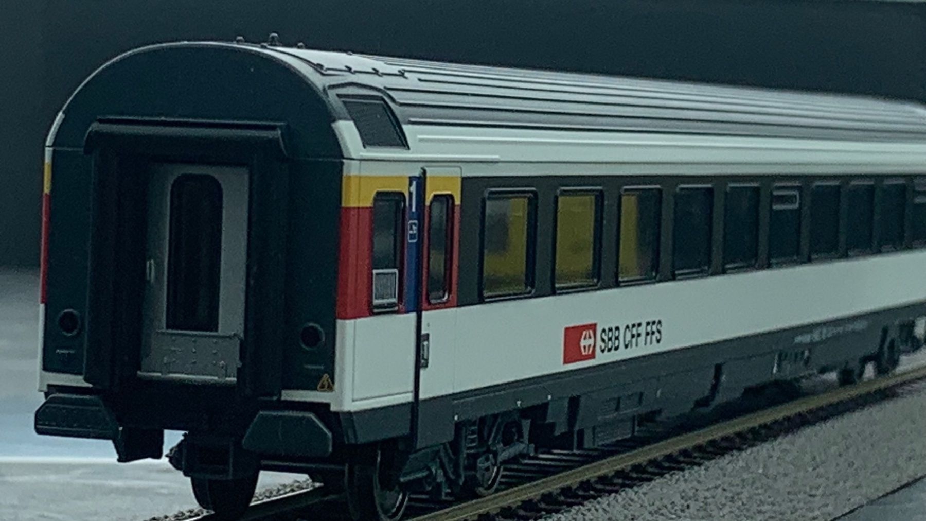 Roco 45327 EW-IV-Wagen 1.-Klasse der SBB (Gebraucht) in Rümlang für CHF ...