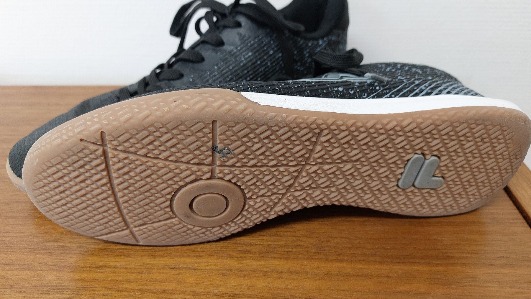 Fila Scarpe da uomo: Fila Hallenschuhe 39 – Usato da Mümliswil venduto da BaderB 1