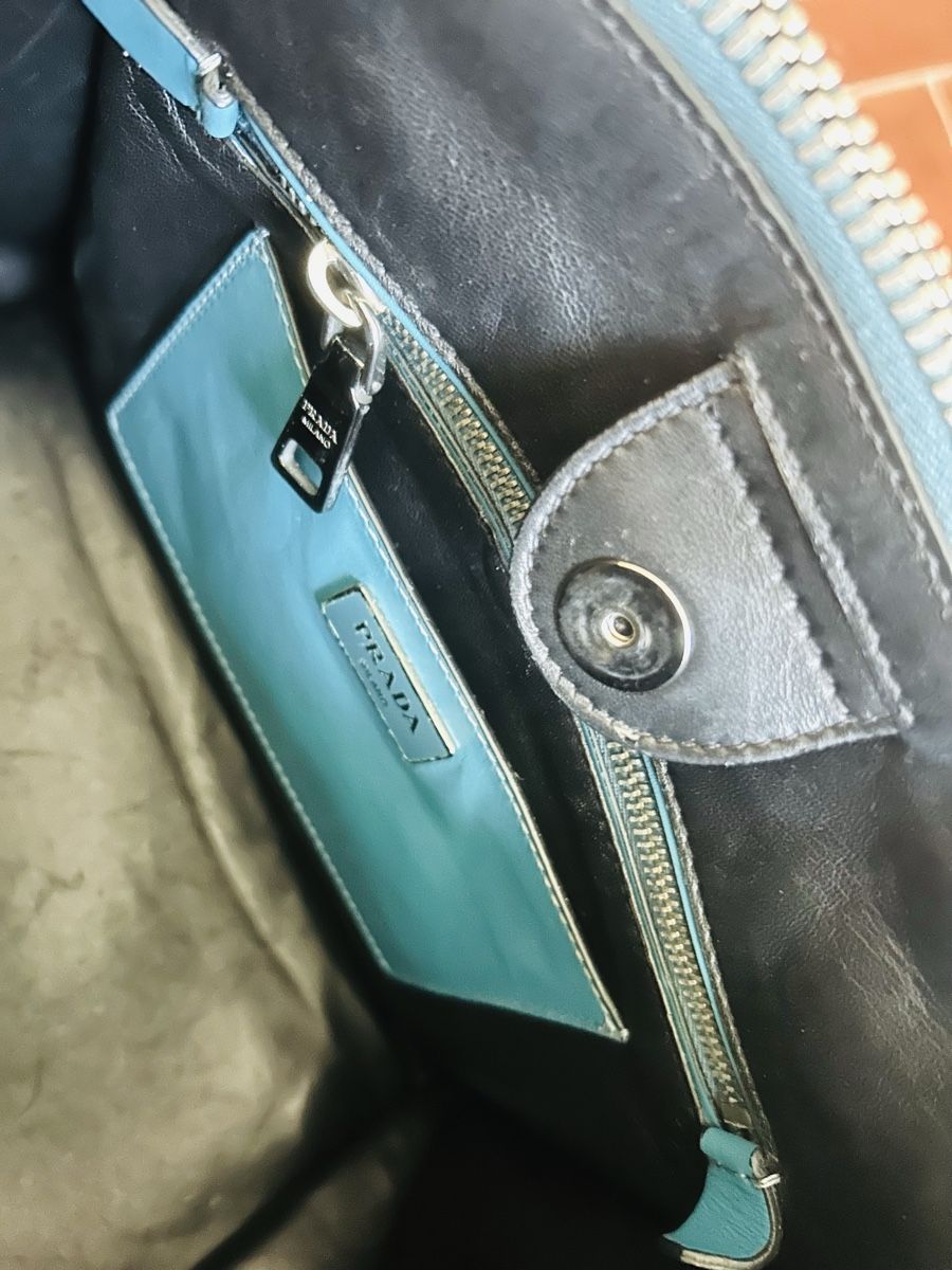 Prada Borse da donna: Prada Vitello Leder blau VP 3200 chf – Usato da Zürich venduto da Margrete 5