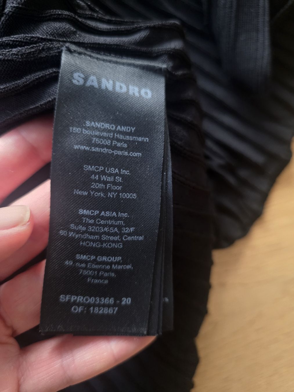 Sandro Vestiti: Sandro Strickkleid, Gr. S, schwarz, neuwertig. – Usato da Ibach venduto da ole_6whn 7