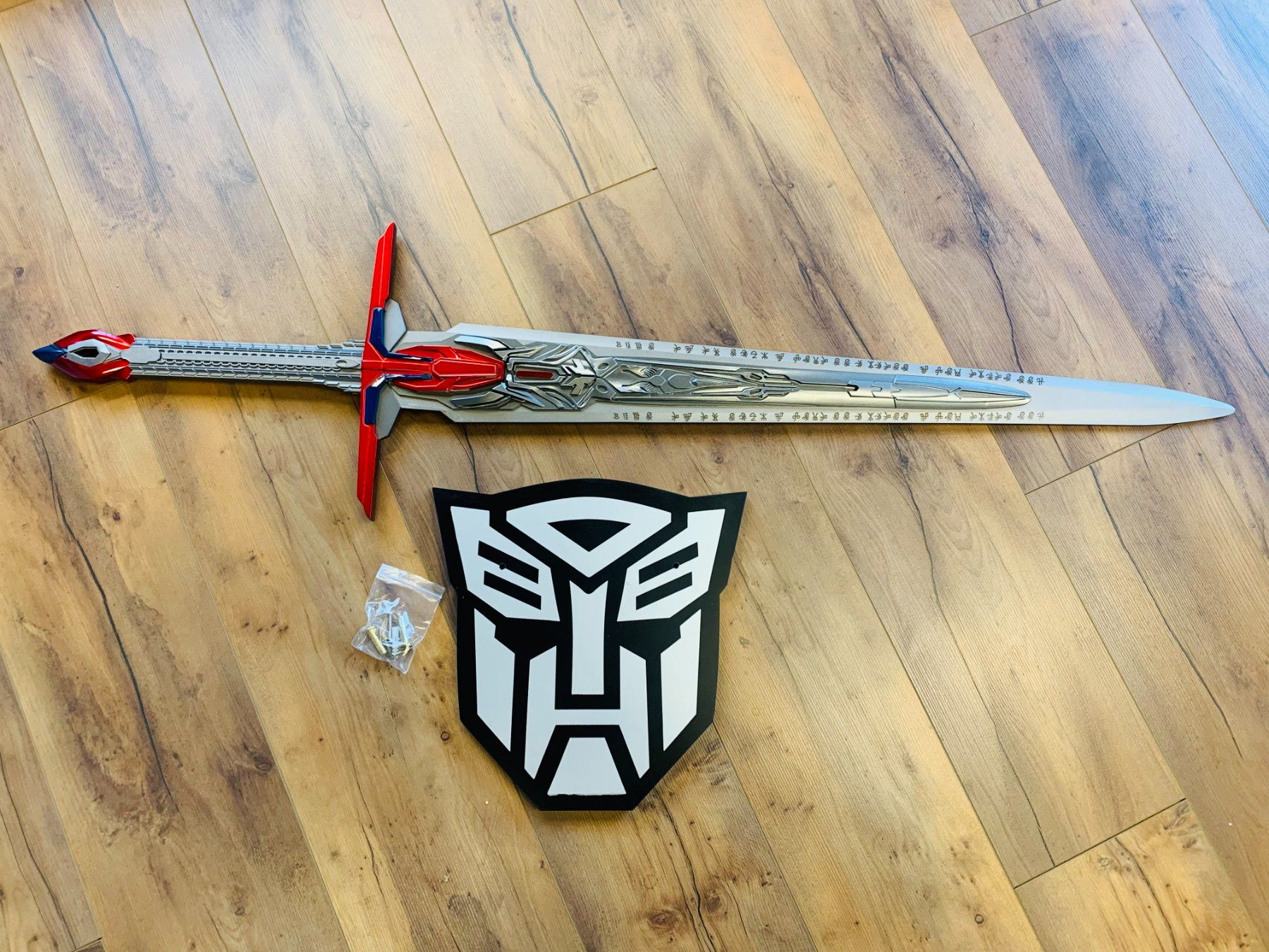 Altre raccolte & rarità: TRANSFORMERS Schwert aus Stahl 126cm NEU – Nuovo e nell'imballaggio originale da Bergdietikon venduto da shopAgent 2