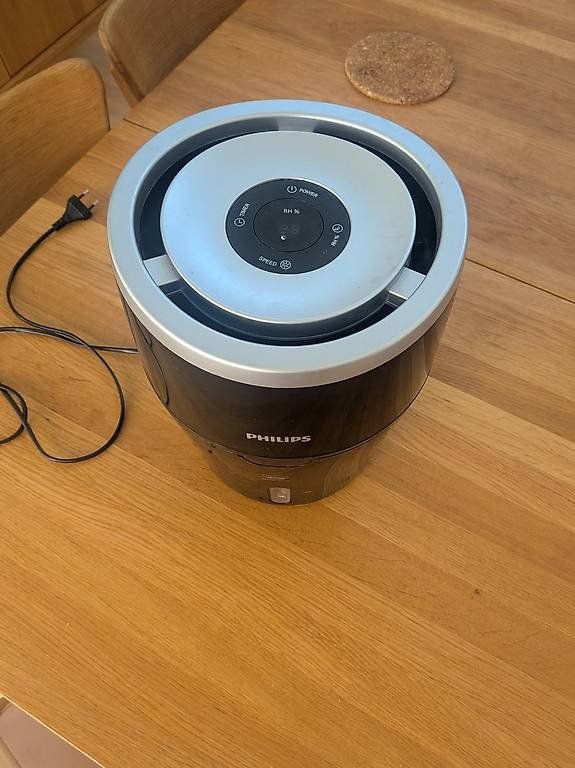 Philips Umidificatori d'aria: Luftbefeuchter Philips HU4814 guter Zustand – Usato da Adliswil venduto da dan_c6vw 1