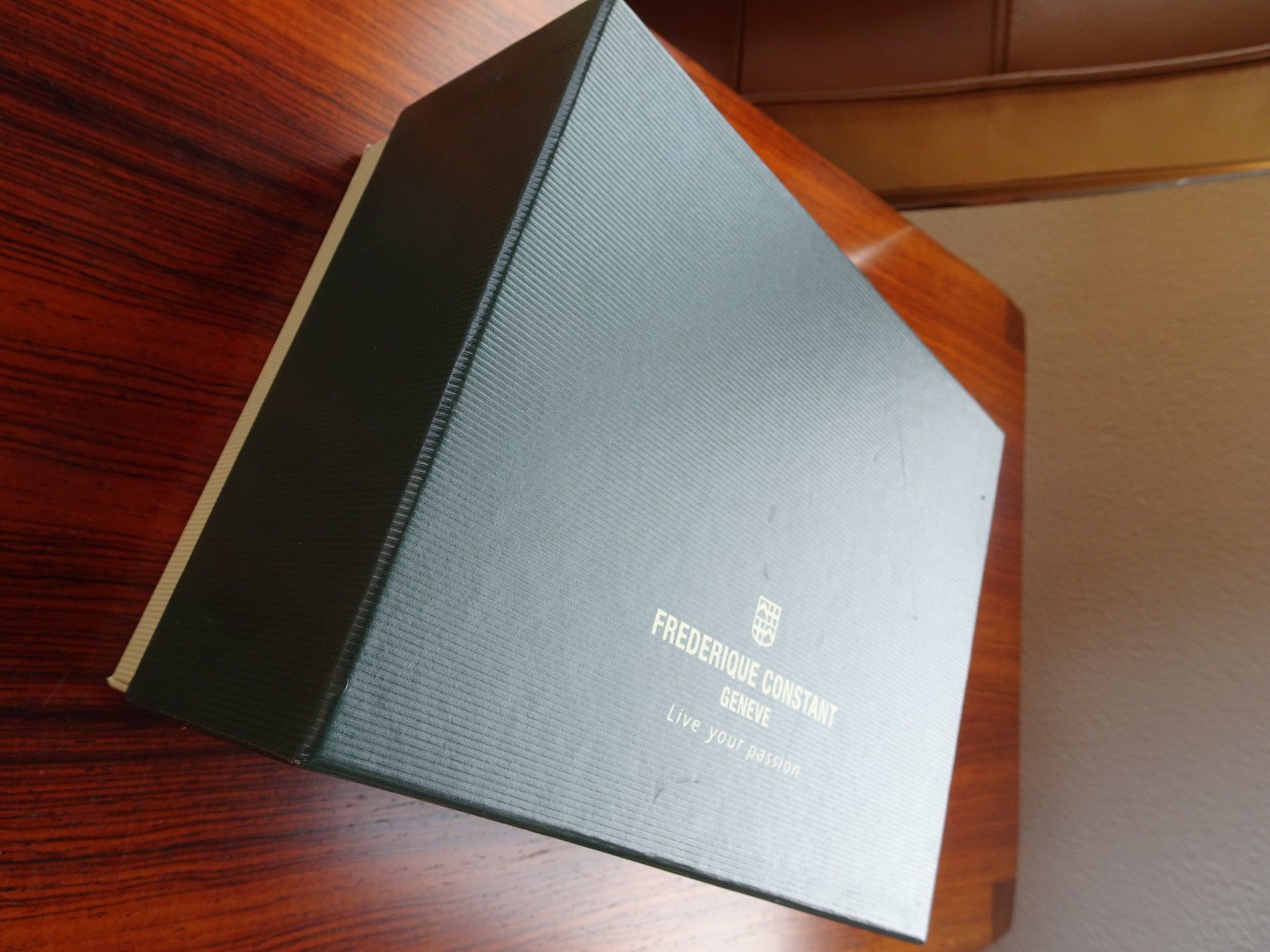 Scatole porta orologi: Uhrenbox mit Umbox FREDERIQUE CONSTANT GENEVE – Usato da Vernate venduto da Cervo0 4