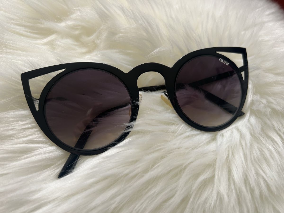 Occhiali & Lenti: Lunettes de soleil QUAY – Usato da Genève venduto da lar_7pkl
