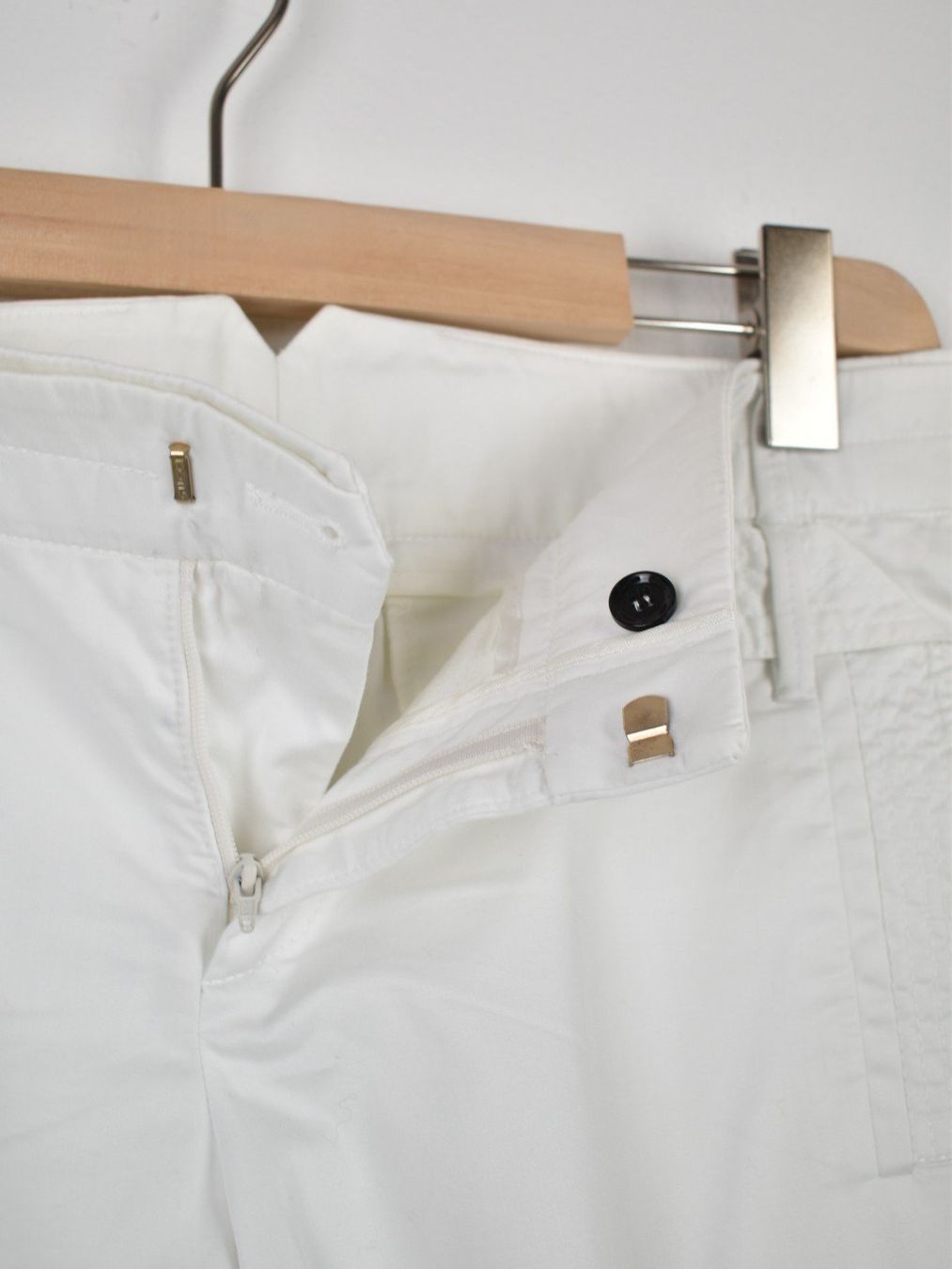 Gucci Pantaloni: Gucci Shorts Gr.40 (44) – Usato da Nürensdorf venduto da 2ND_STORY 6