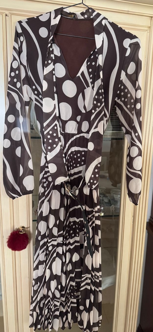 Vestiti: Kleid Sommer, braun/weiss, Gr. 38/40 – Nuovo (secondo la descrizione) da Baden venduto da Sakilili