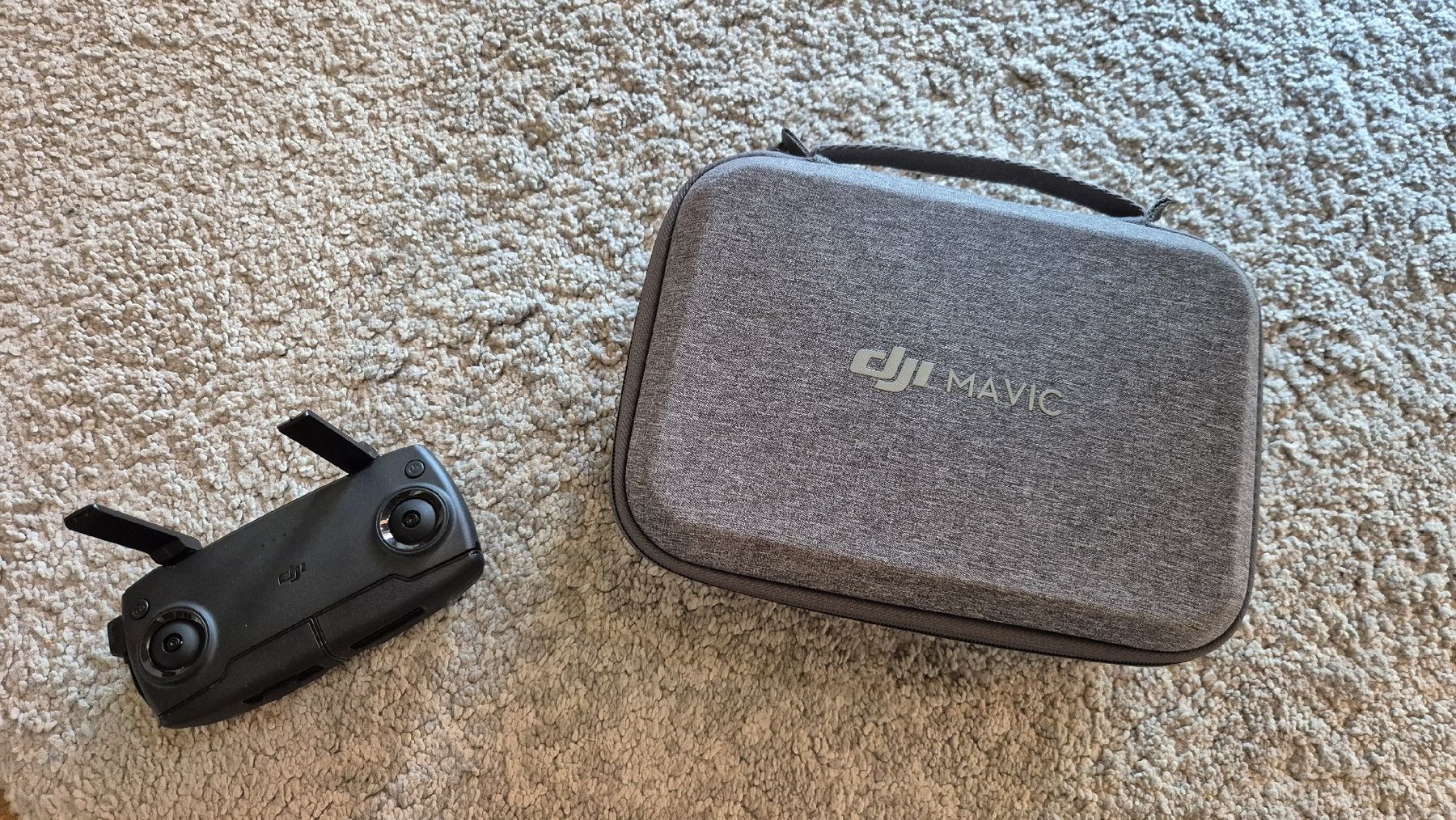 DJI Telecomando: DJI Mavic Mini Fernbedienung und Case – Usato da Heinrichswil venduto da chriler