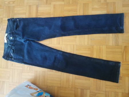 Hollister Jeans W26 L 33