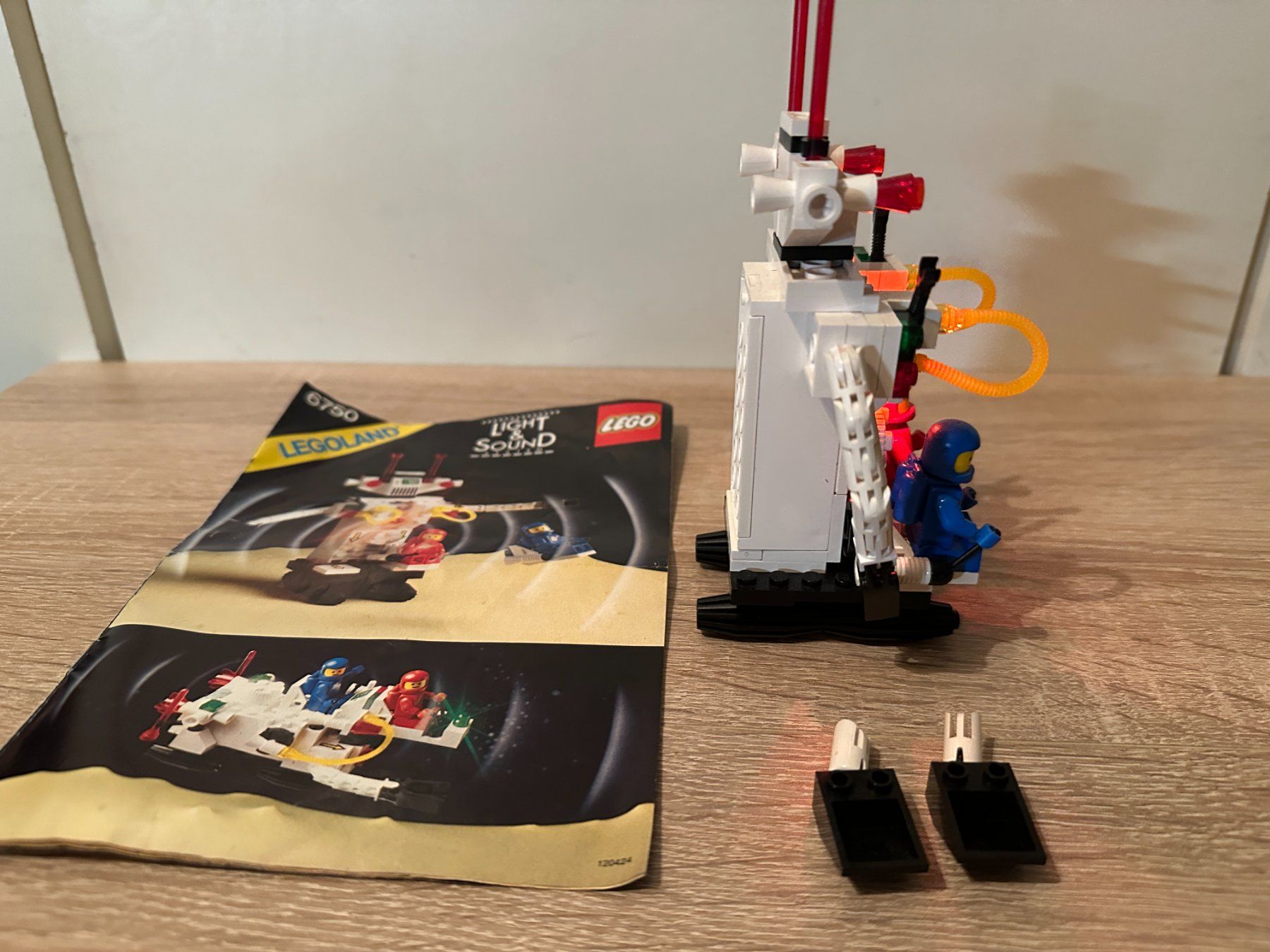 Legoland Kit di costruzioni: LEGO Space 6750 Sonic Robot – Usato da Basel venduto da Don-Angel 3