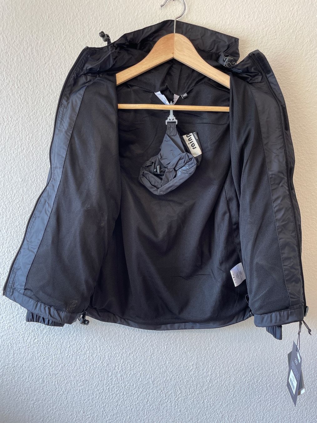 Vestes & Manteaux: VISKAFORS RAIN JACKET Junior – Neuf (Voir description) à Brig par SnowWhiteDist 1
