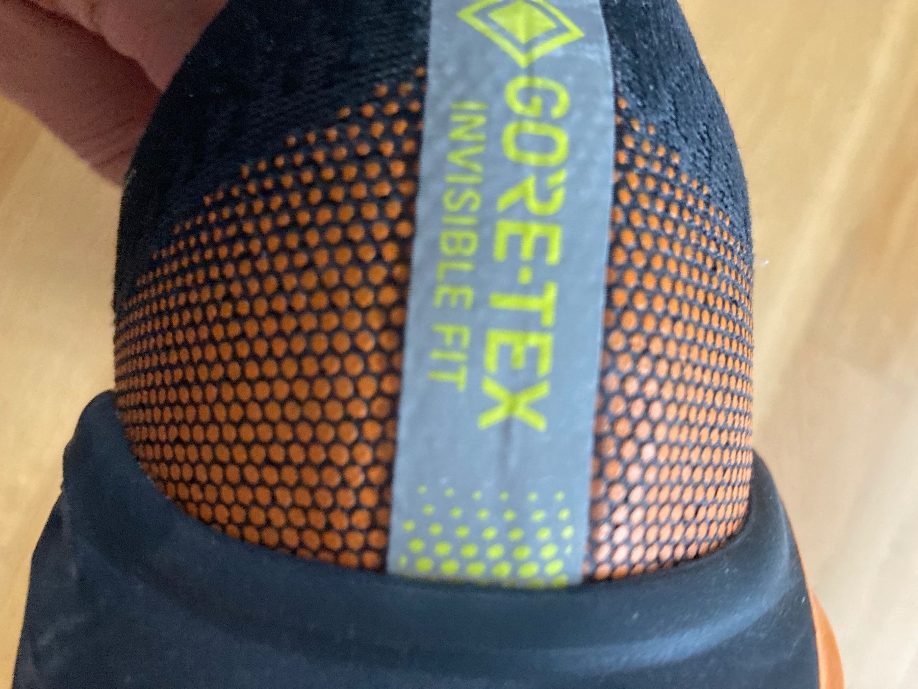 Asics Scarpe da uomo: Asics PureGel 25 – Usato da Seengen venduto da murmelo 2