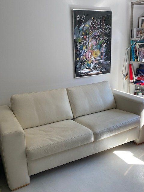 Sofas: Canapé Lit Cuir – D'occasion à Territet par inf_8dbh