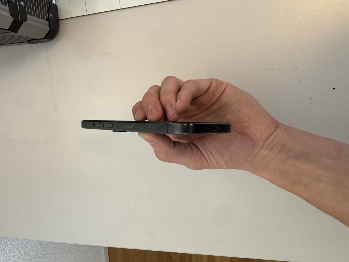 Apple Telefoni cellulari / Smartphones: iPhone 15 Pro 256GB – Usato da Häuslenen venduto da jer_5yzk 3