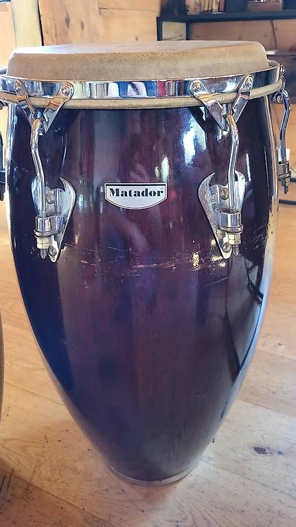 Strumenti musicali: A vendre  congas LP matador – Usato da troistorrents venduto da andremaurer 1