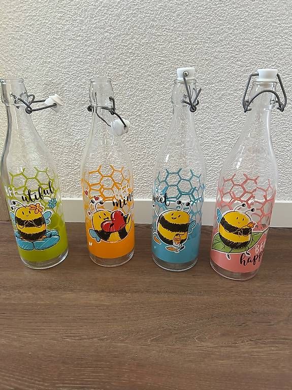 Bicchieri, Caraffe & Bottiglie: 4 süsse  x 1 Liter Flaschen – Usato da Arbon venduto da Tschu79
