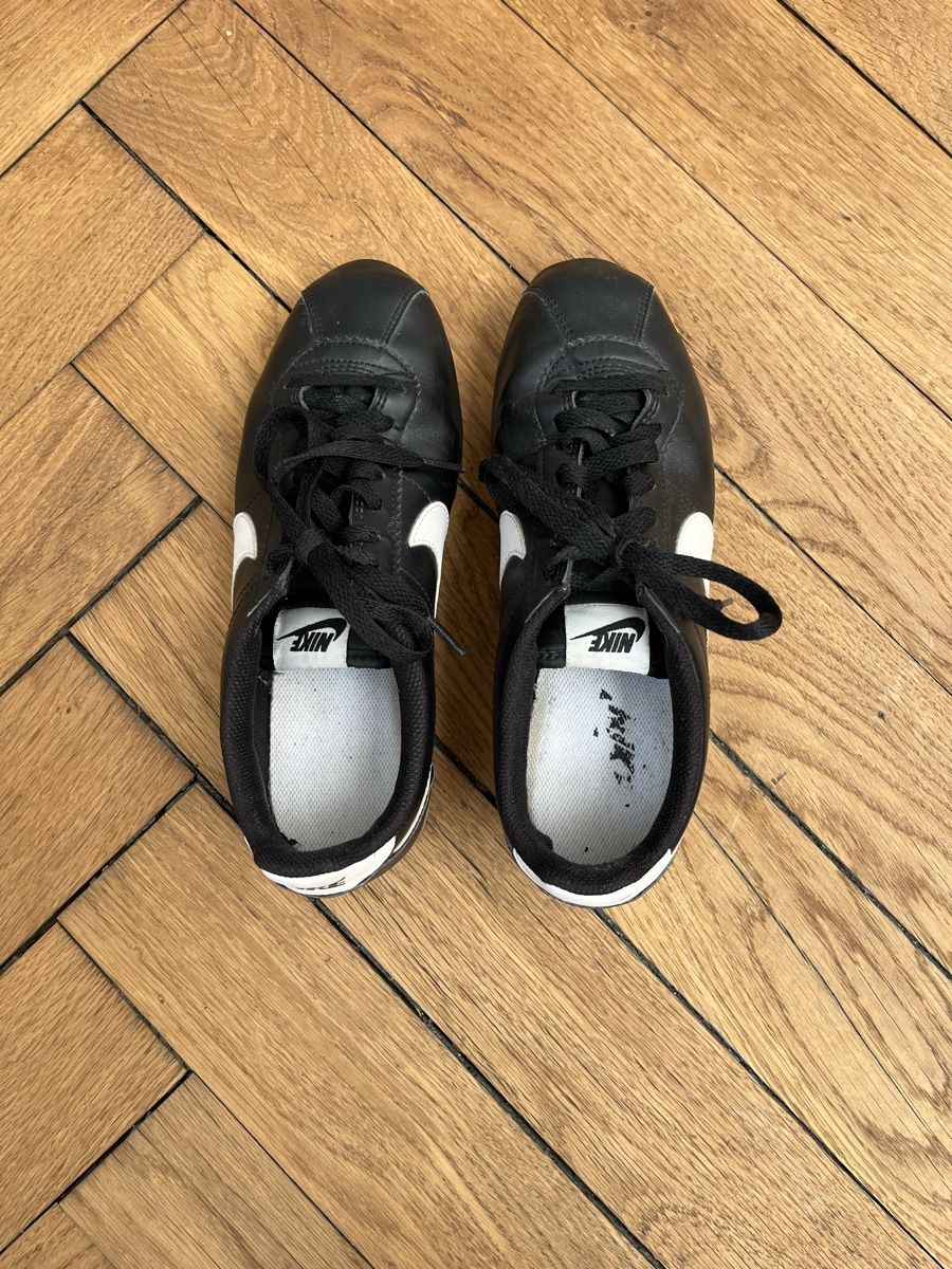 Nike Chaussures hommes: Nike Cortez Gr. 39 – D'occasion à Basel par and_bc5b 2
