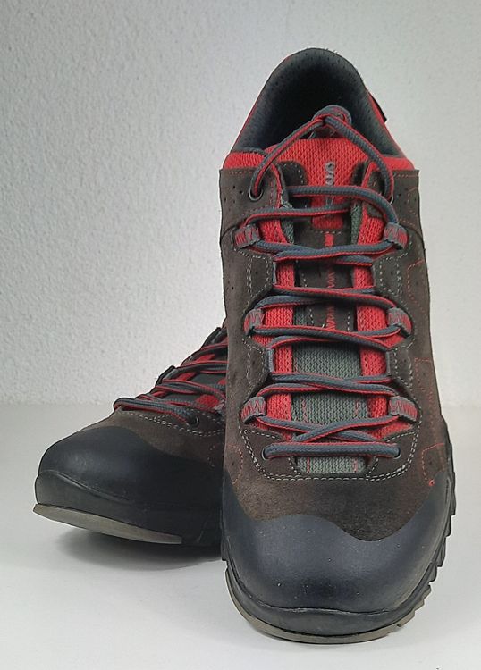 Beurs Chinese kool amplitude LOWA Focus GTX Lo Damen Wanderschuhe Schwarz/Rot Gr. 42 | Kaufen auf Ricardo