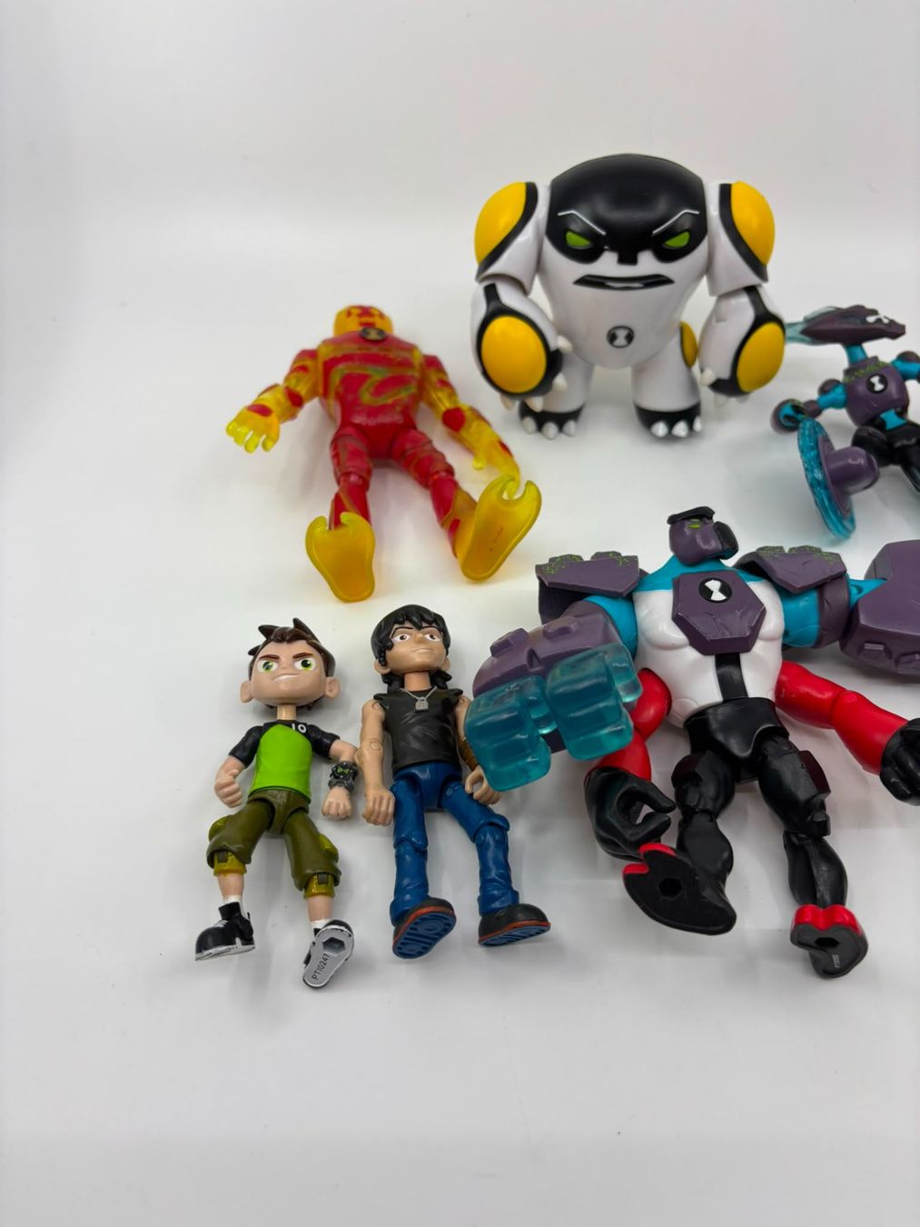 Figuren: Diverse Ben 10 Figuren – Gebraucht aus Herisau von Seyashop1 1