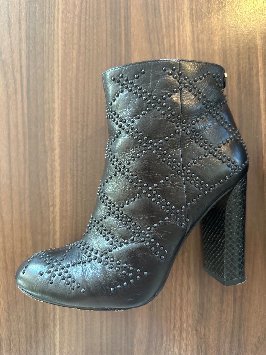 Calvin Klein Scarpe da donna: Les bottines Calvin Klein – Usato da Les Bioux venduto da ann_g9bh 1