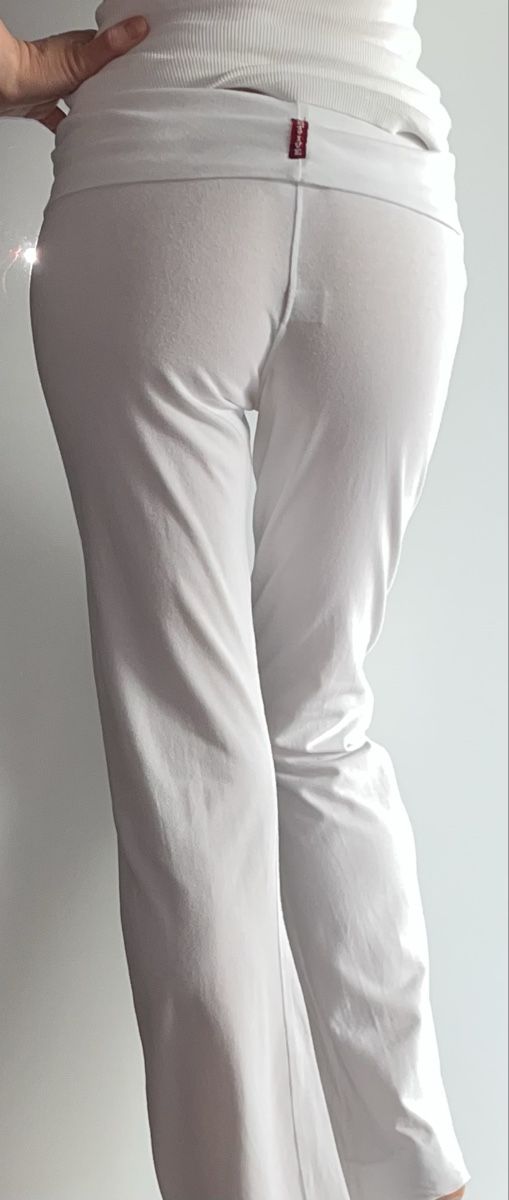 Pantalons: Yogahose Gr.S  – D'occasion à Stäfa par Exclusive0 1