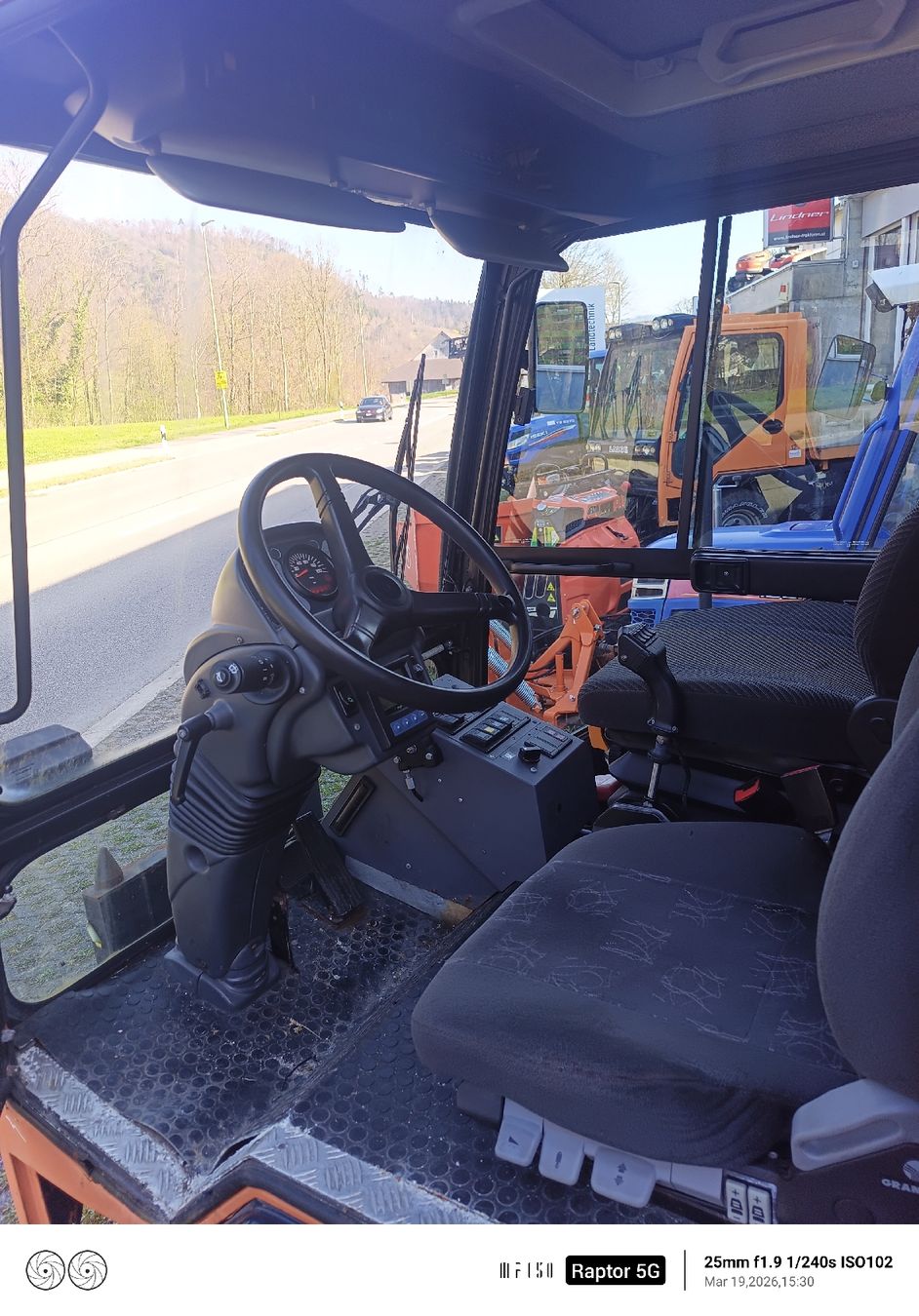Kipper: Occasion Ladog T1250 – Gebraucht aus Brislach von HAMDIEPF 6