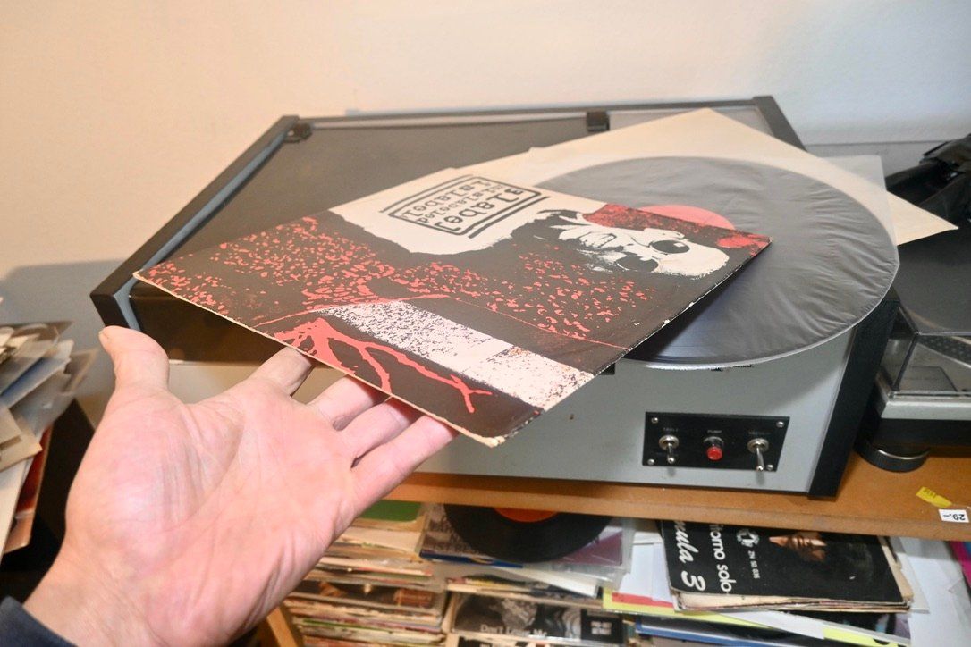 Dischi in vinile: Mislabeled US Indie LP 1988 VG+/VG++ – Usato da Pfaffhausen venduto da mono_rec 6