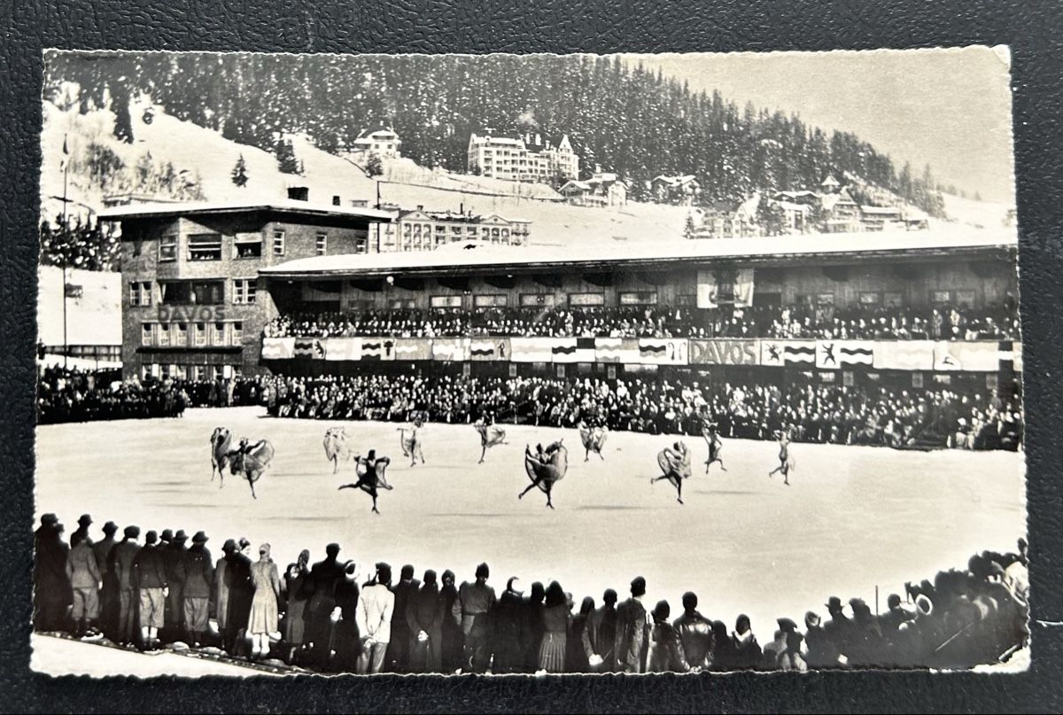 Ansichtskarten: Davos Eisstadion 1952 – Gebraucht aus Horw von Tellbub