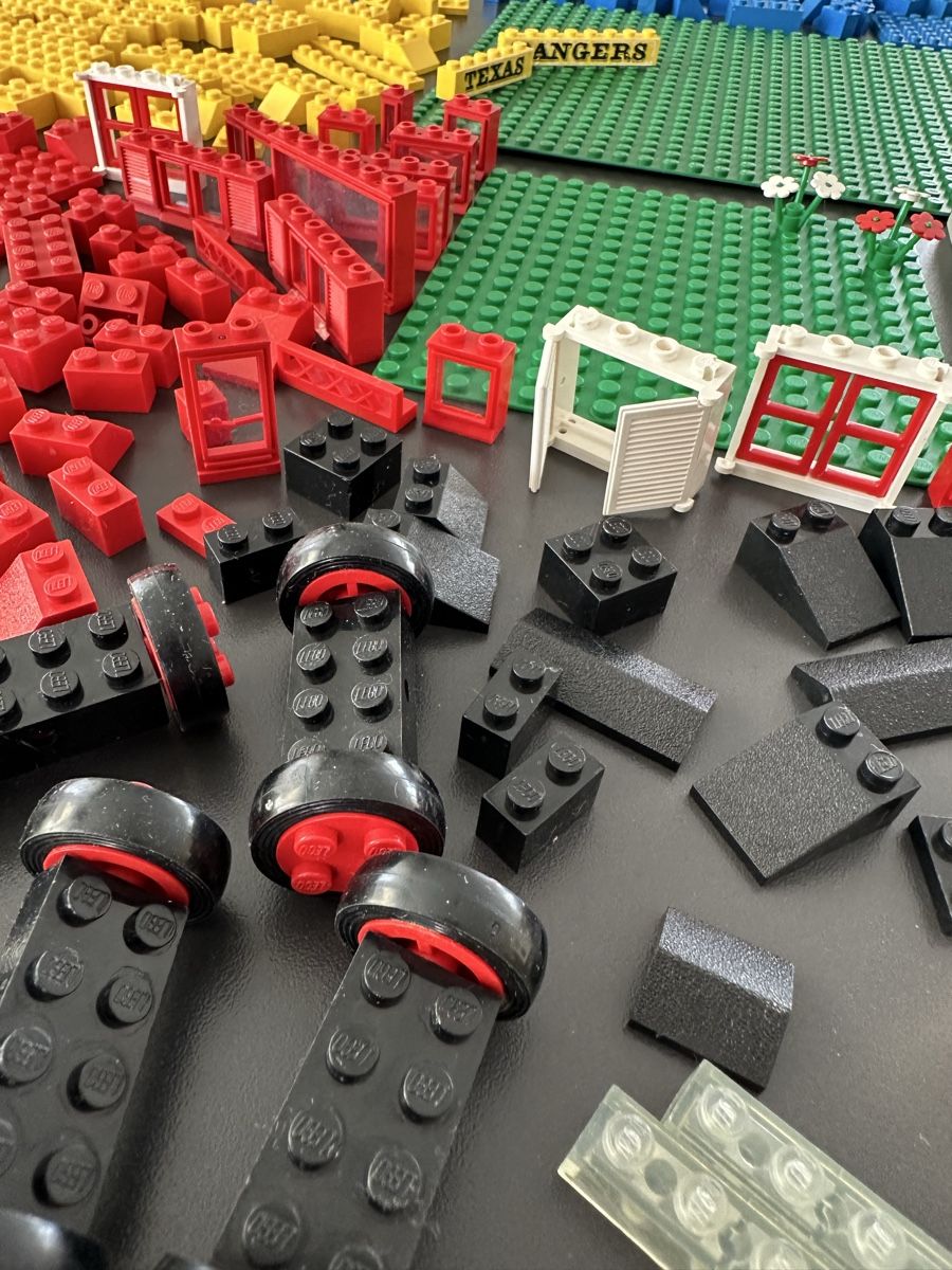 Lego Spielzeuge: Lego – Gebraucht aus Walperswil von sgo_8xp7 8