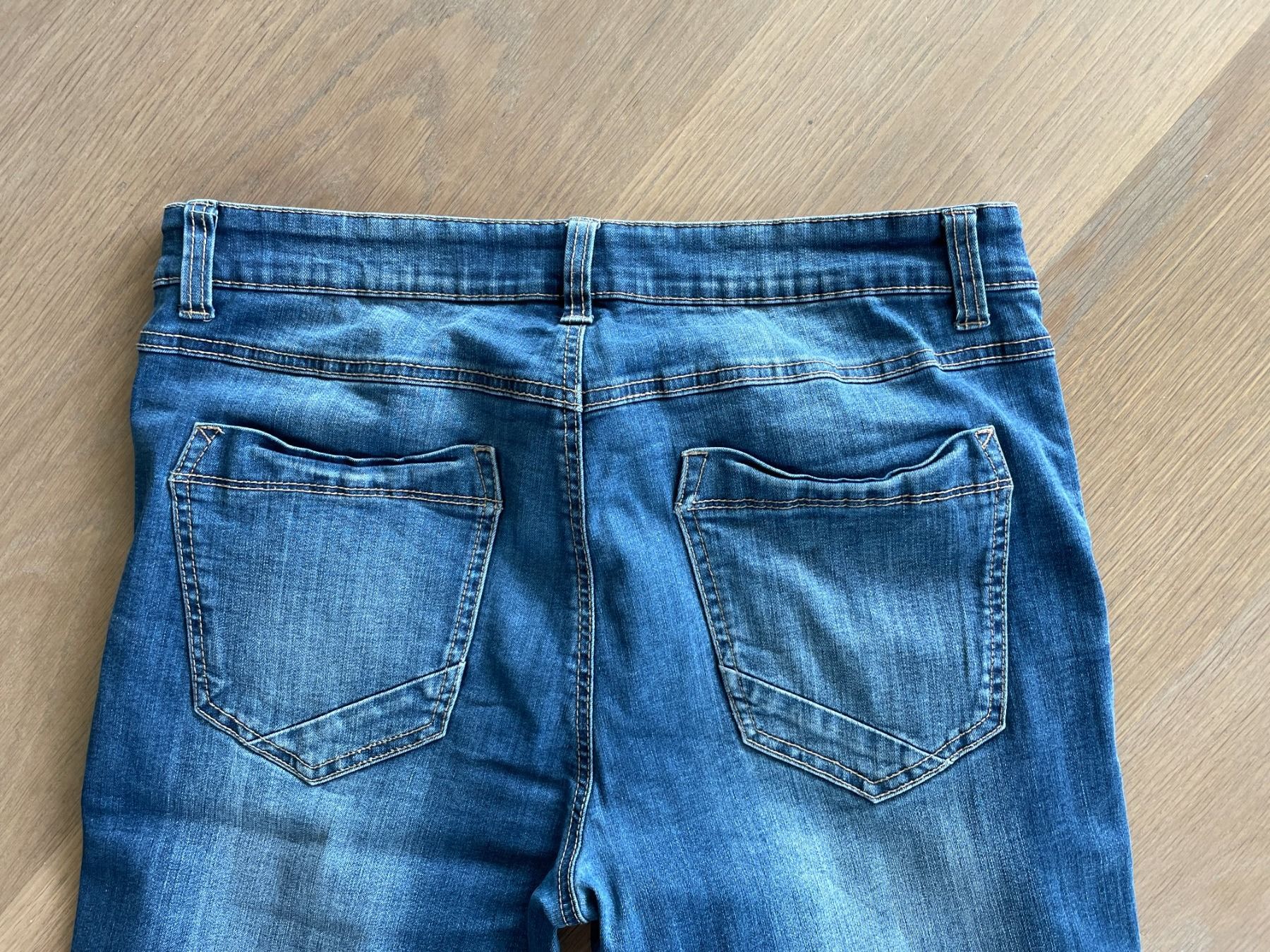S.Oliver Pantaloni: Jeans-Shorts, s.Oliver, Grösse 170 big – Usato da Rüschlikon venduto da user999 6