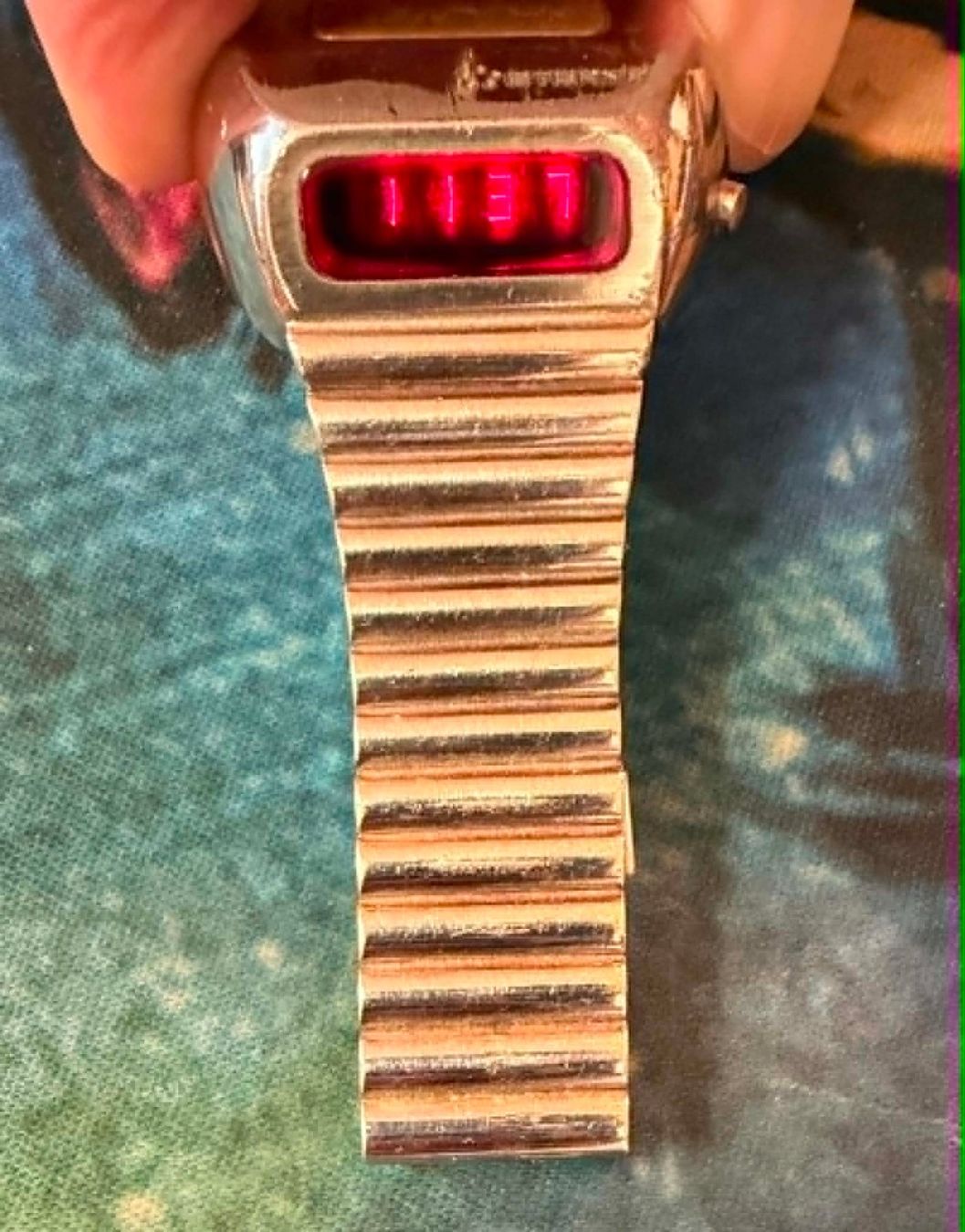 Eterna Orologi: Orolorgio ETERNA Driver LED Cal. 9392 del 1977 – Usato da Giubiasco venduto da Ticinerd 1