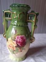antike Jugendstil  Porzellan Vase,  grün/gold Rosenmuster