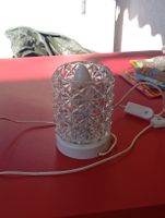Vintage Nachttischlampe 1960 Wackelkontakt.