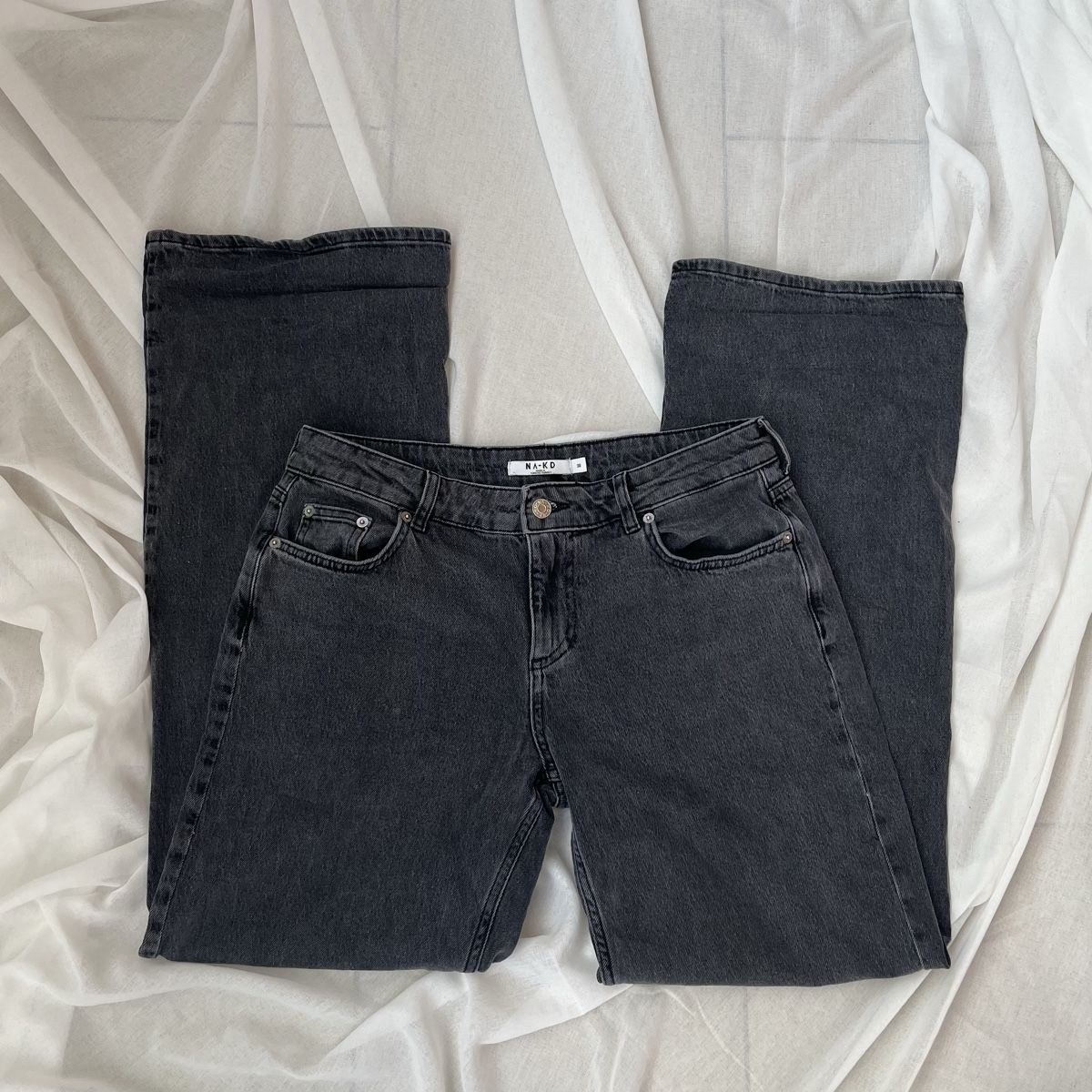 Na-kd Jeans: Low Waist Baggy Jeans – Usato da Basel venduto da Ankerkettenring 1
