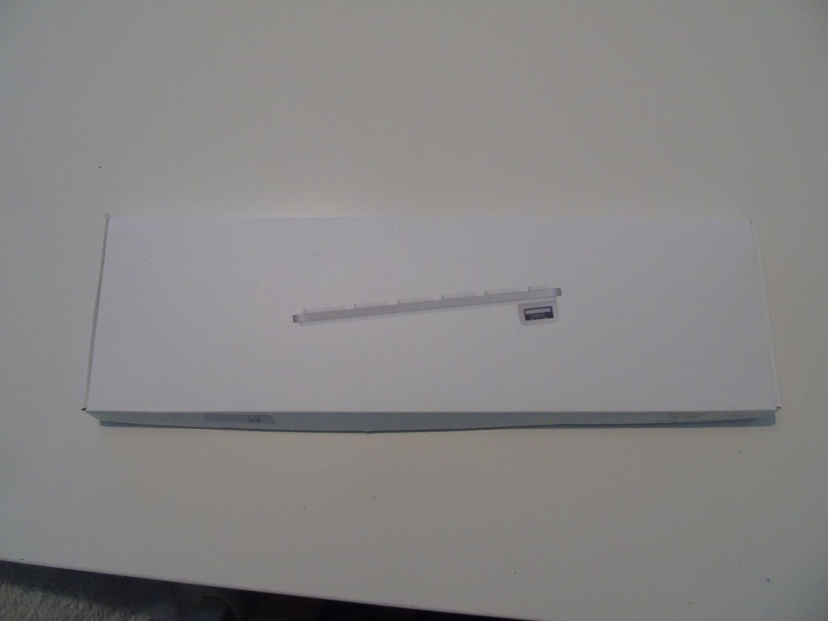 Apple Tastiere: Apple Tastatur – Nuovo (secondo la descrizione) da Othmarsingen venduto da Paedi576