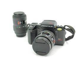 Pentax SFx Analog Kamera mit Objektiven