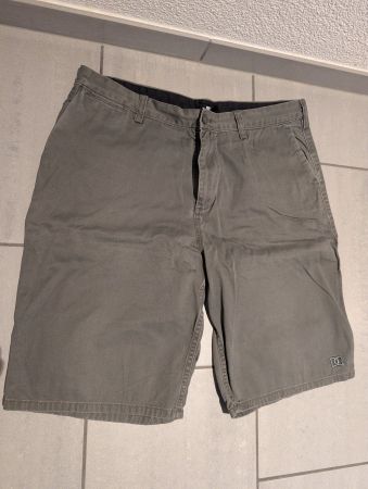 *** Shorts der Marke "DC" ***