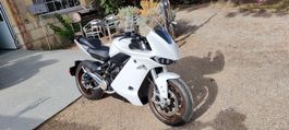 Moto Zero 17.3 Blanc Spécial Parfait Etat