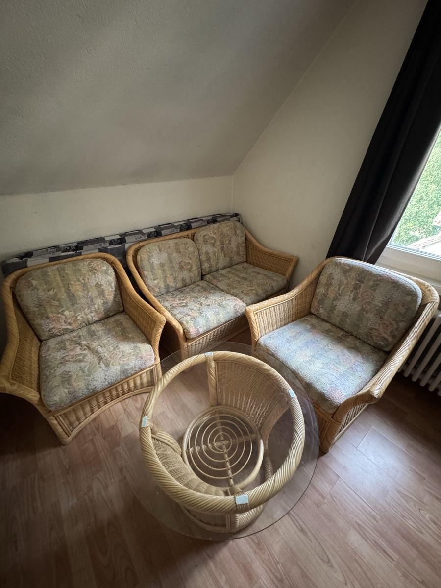Divani: wooden old style sofa for outside&inside – Usato da Vitznau venduto da man_cy6d