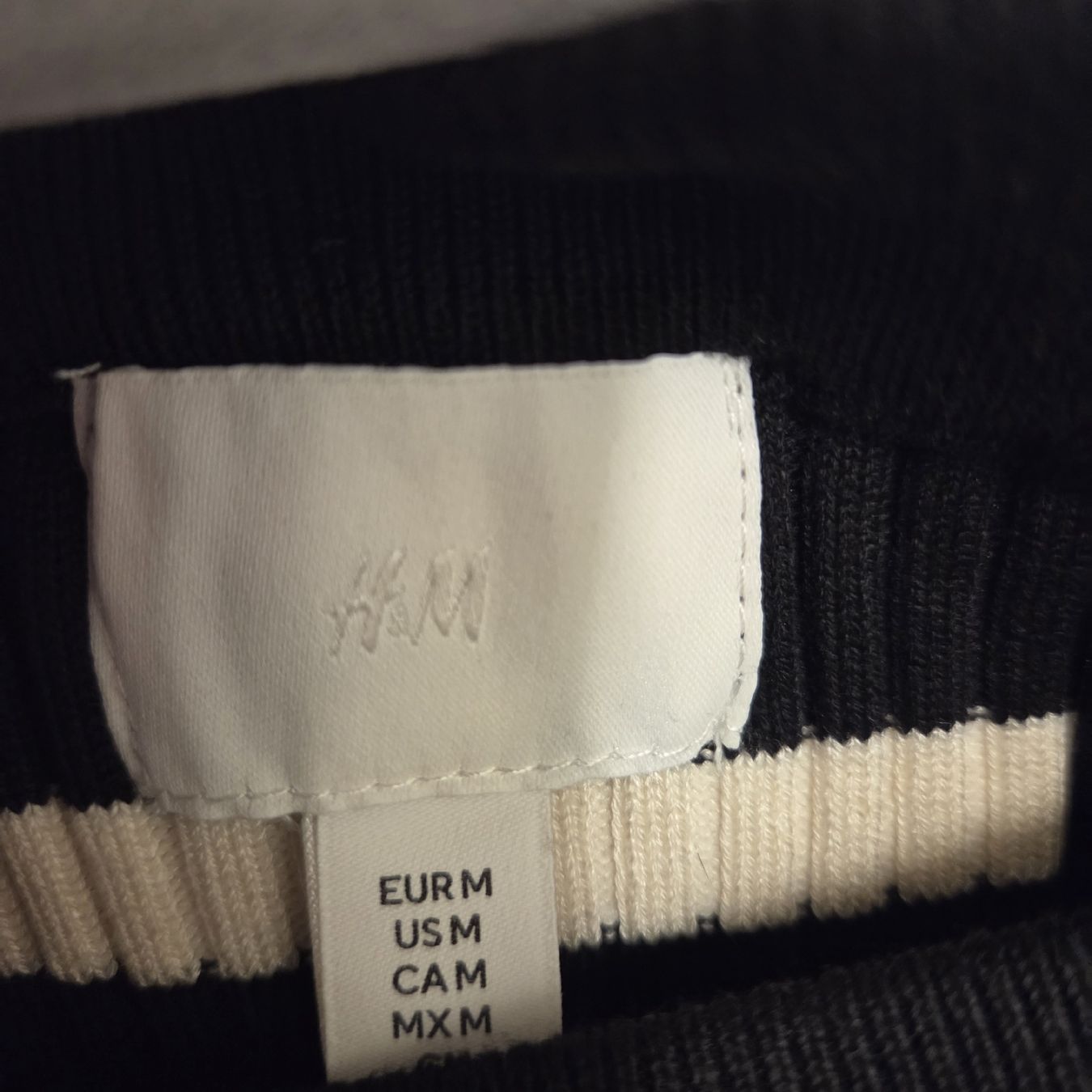 H&M Gonne: HM Elegantes, gestreiftes Rock, Grösse M - – Usato da Subingen venduto da DENDLE20 1