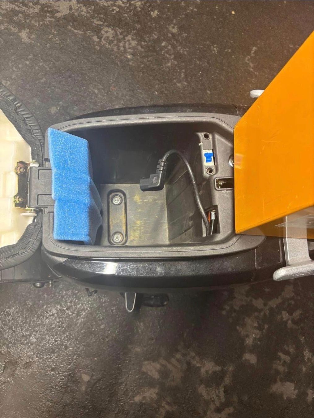 Veicoli elettrici: e-Roller City Go zu verkaufen – Usato da Wiedlisbach venduto da lim_hgb9 9