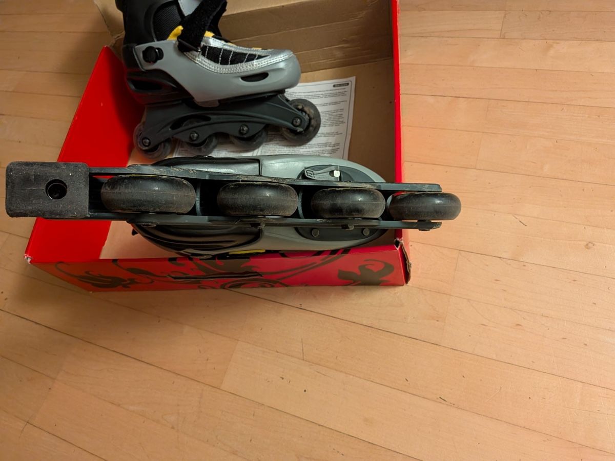 Obscure Inline-Skating & Rollschuhe: Inlineskates verstellbar Grösse 35-38 – Gebraucht aus Horgen von leu_rv7v 1