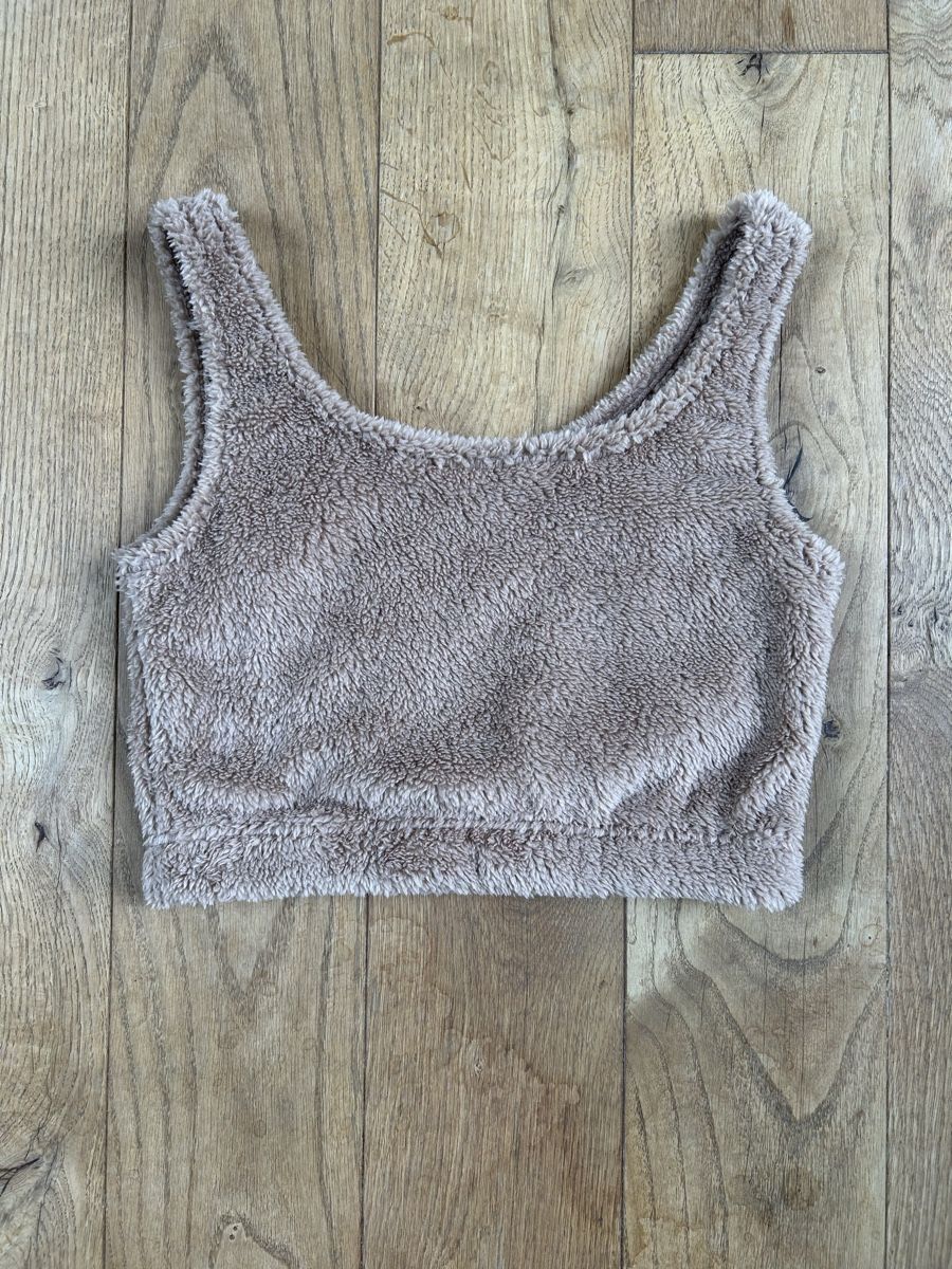 Shein Tops: Flauschiges Teddy Top, Gr. S – Gebraucht aus Frauenfeld von jae_vs6j 2