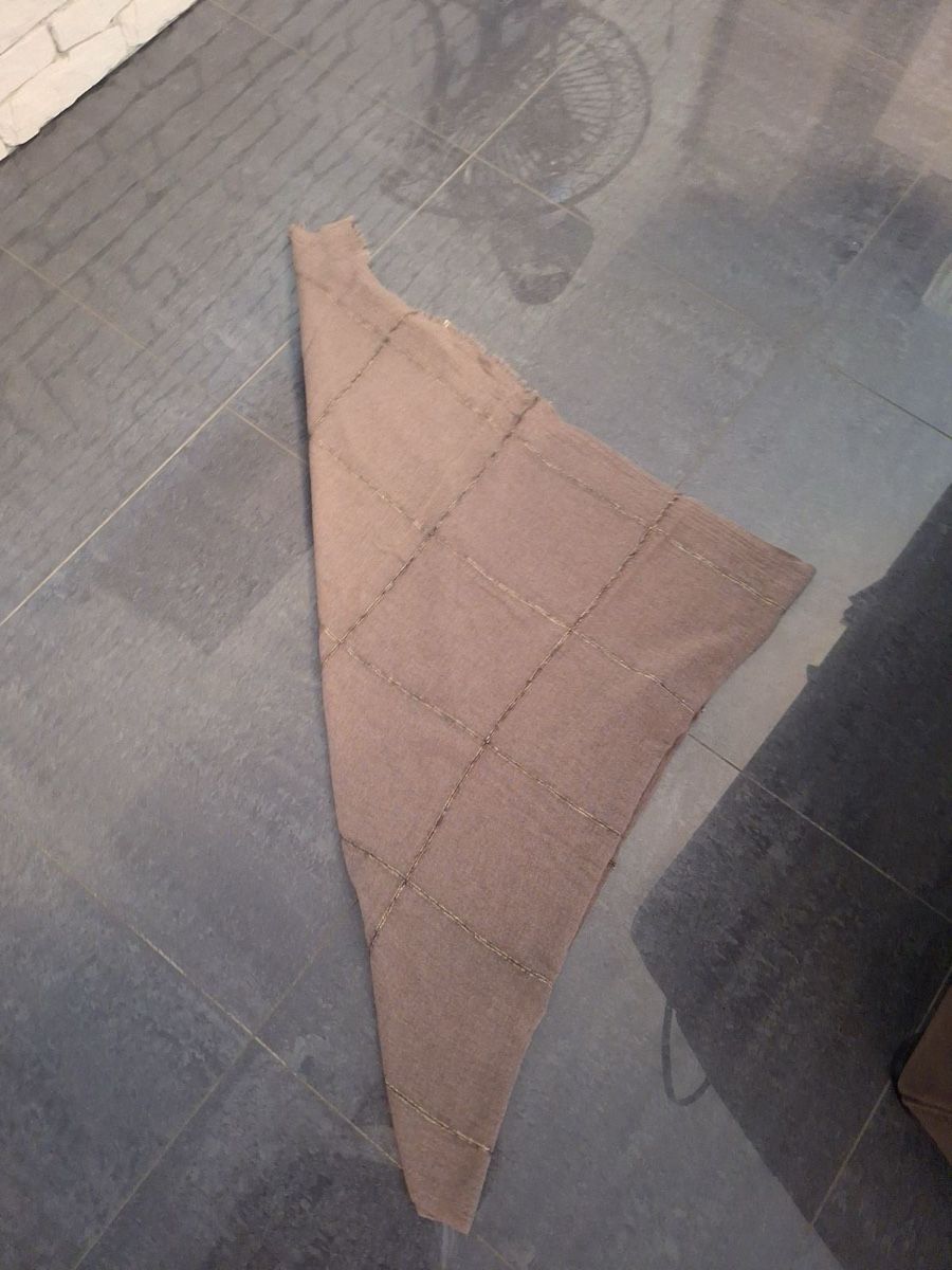 Foulards & écharpes: 19 Andreas 47 Schal  – D'occasion à Bergdietikon par zor_856j 1