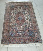 Echter Seidenteppich Kashmir Handgeknüpft 139x91cm, hochwert