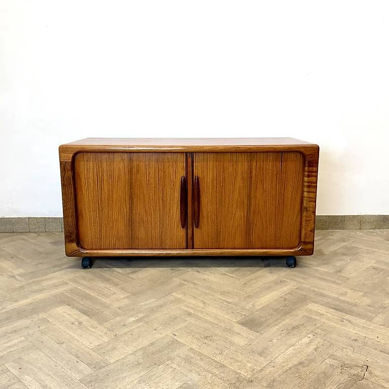 Cassettiere: Mid Century dänisches Sideboard by DYRLUND – Usato da basel venduto da vintory.ch 6